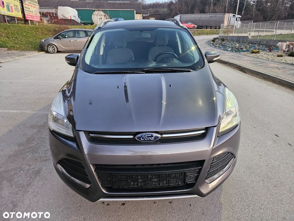 Ford Kuga - 13