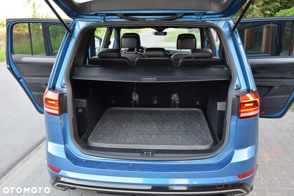 Volkswagen Touran 1.5 TSI EVO Highline - 20