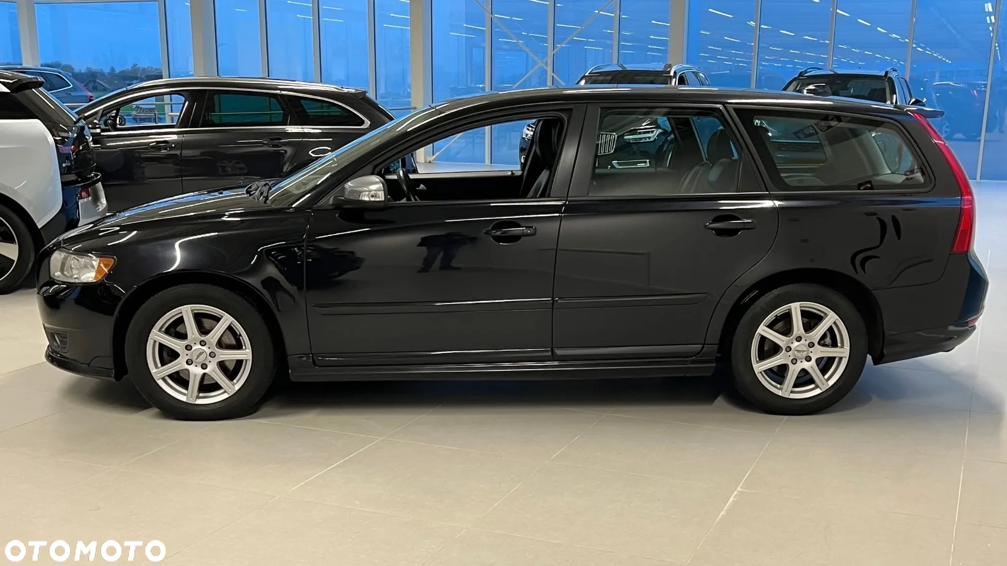 Volvo V50 ver-d5 - 3