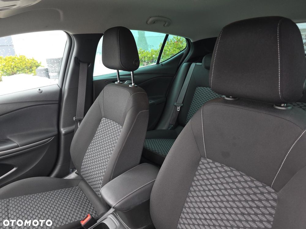 Opel Astra 1.5 CDTI Edition S&S - 12