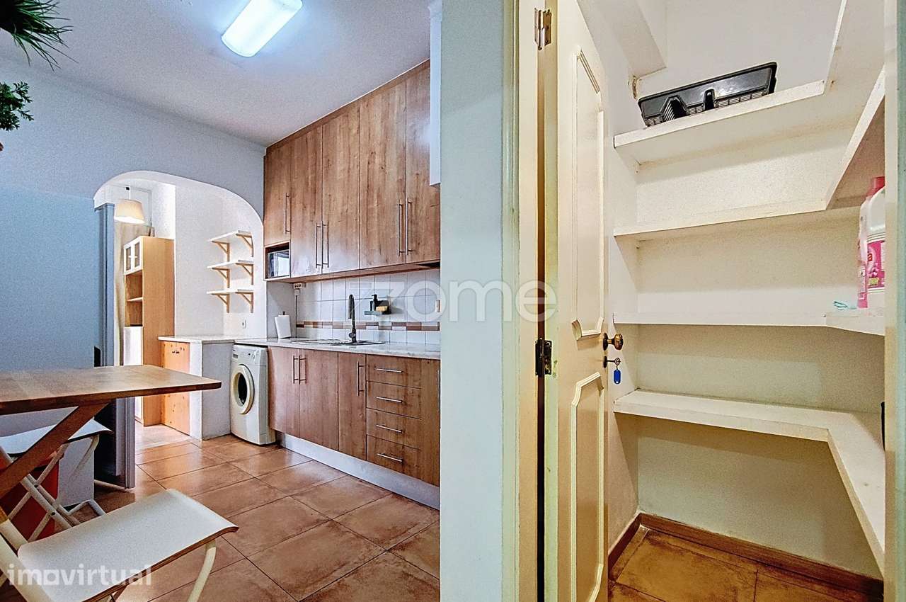 Apartamento T4 renovado, em Braciais, Patacão, Faro - Grande imagem: 4/47