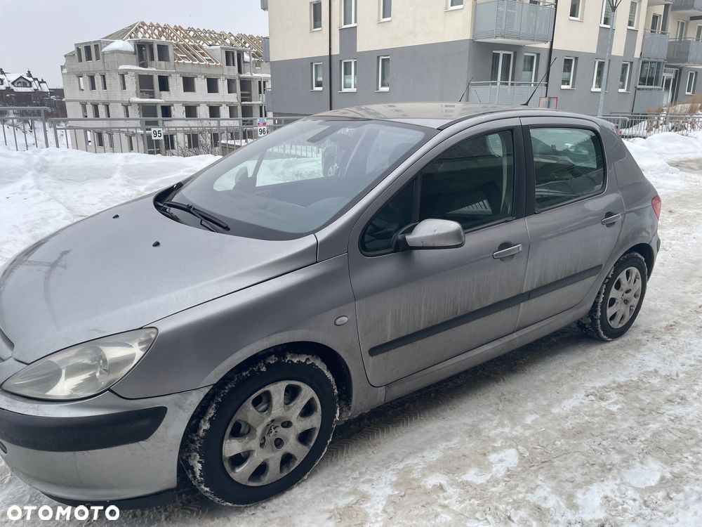 Peugeot 307 2.0 HDI XT - 5