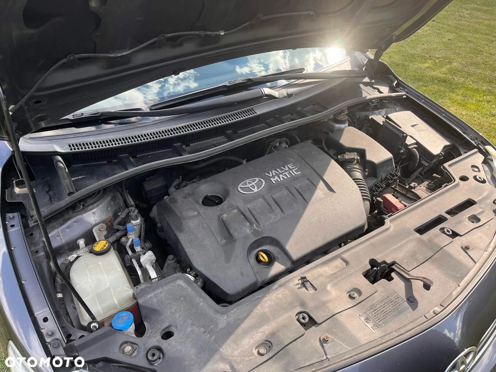 Toyota Corolla 1.6 Terra - 12