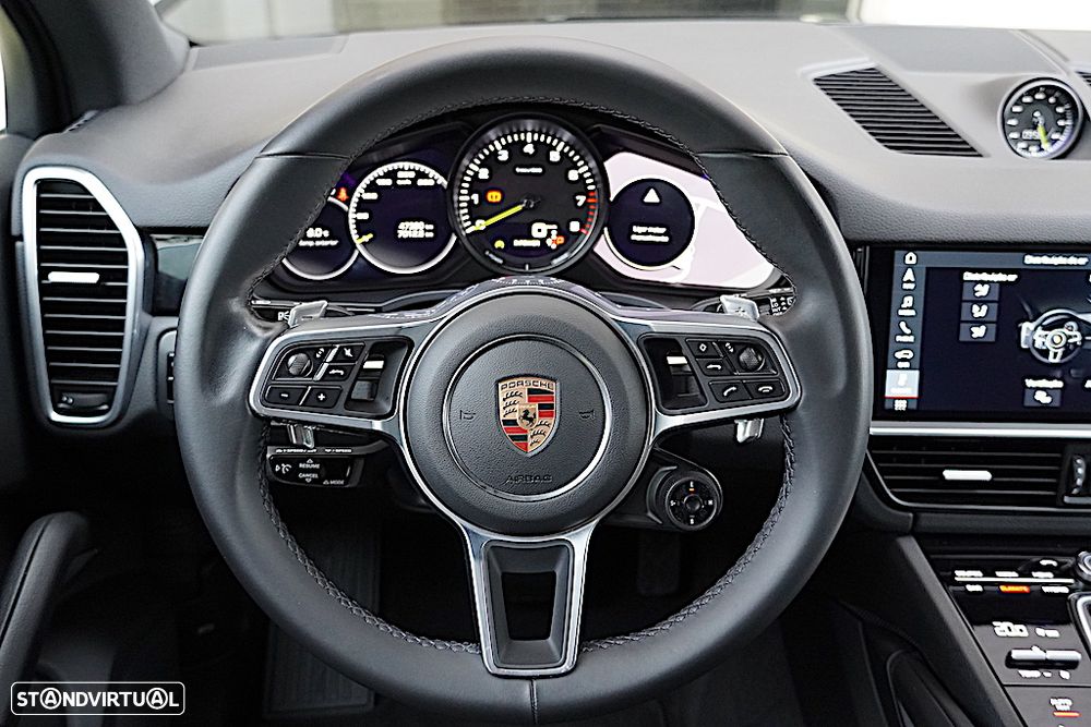 Porsche Cayenne Formula E - 38