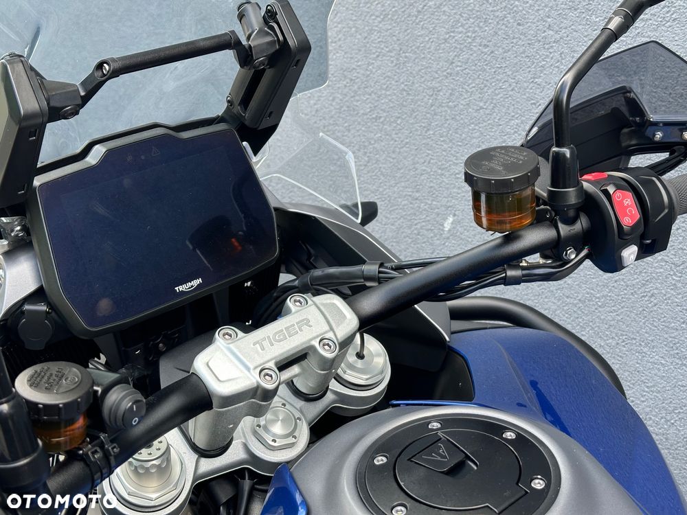 Triumph Tiger - 28