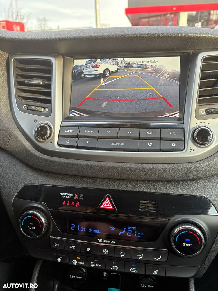 Hyundai Tucson 1.6 T-GDi 4WD 7DCT Style - 12