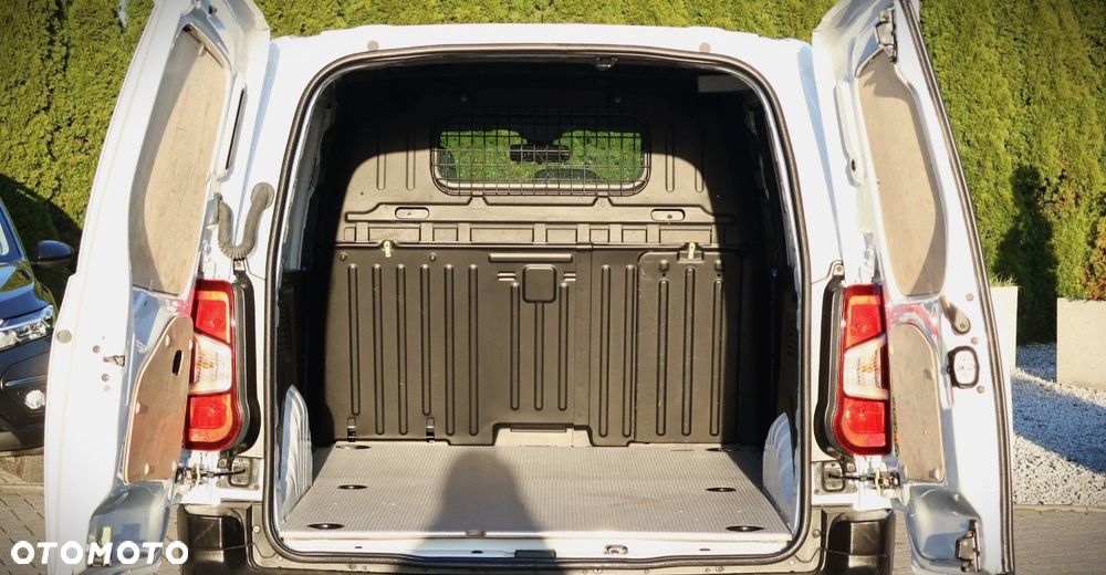 Toyota Proace City - 19