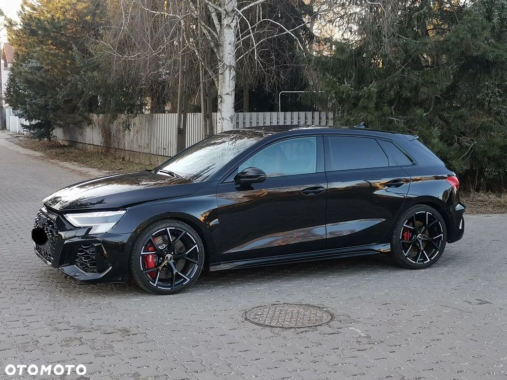 Audi RS3 Sportback 2.5 TFSI Quattro S tronic - 4
