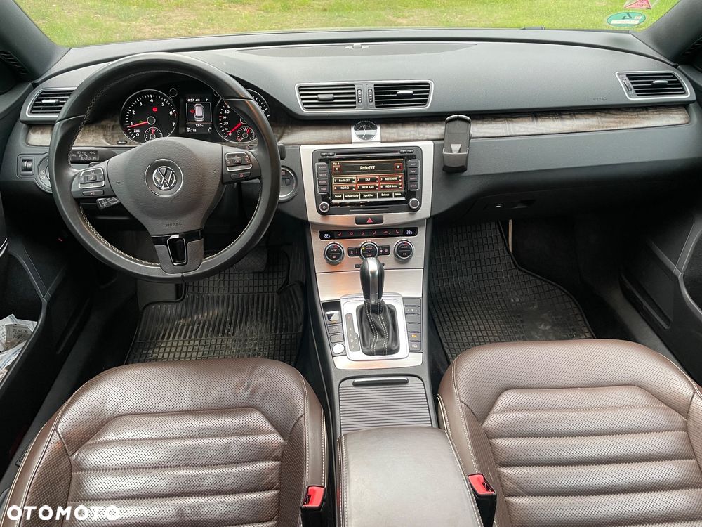 Volkswagen Passat 2.0 TSI Highline DSG - 23
