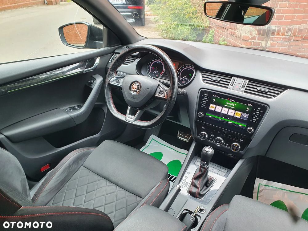 Skoda Octavia 2.0 TDI 4x4 DSG RS - 12