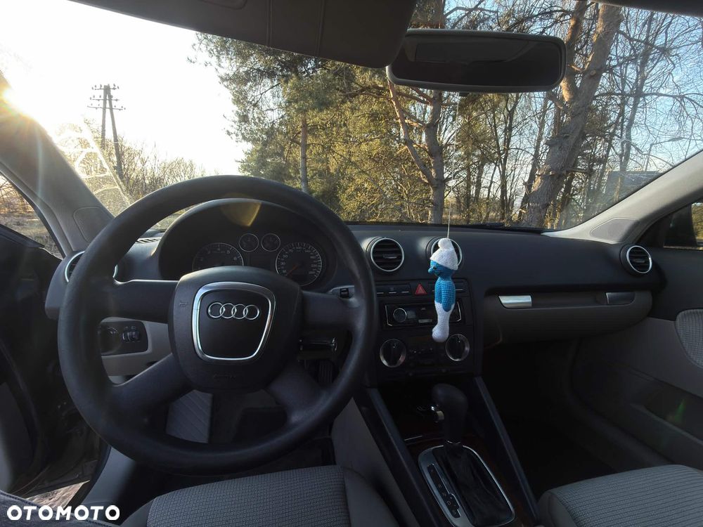 Audi A3 Sportback 2.0 FSI Ambiente Tiptr - 7