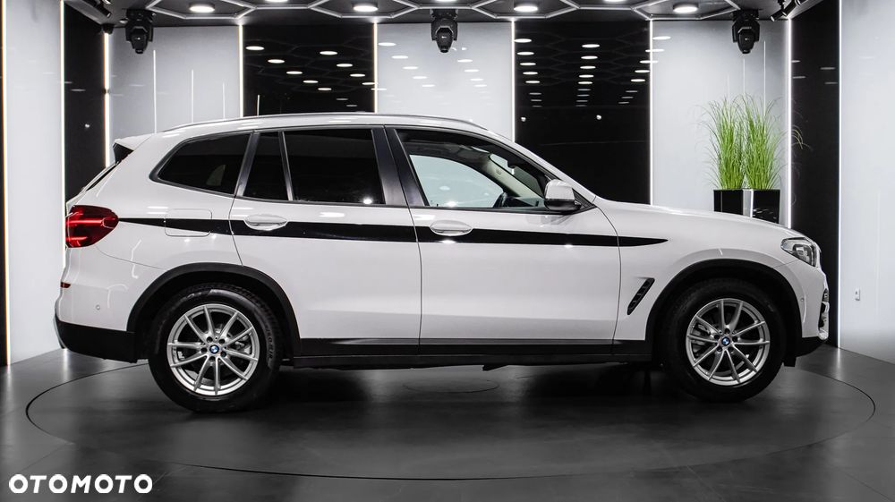 BMW X3 xDrive20i GPF Business Edition - 10
