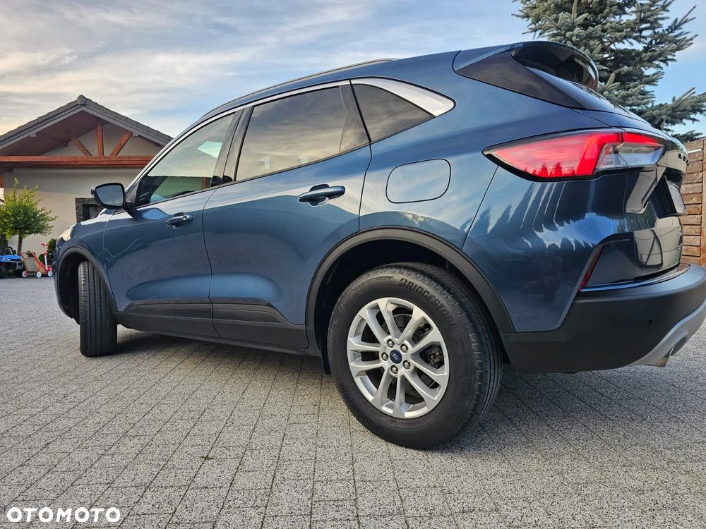 Ford Kuga 2.5 FHEV FWD Titanium X - 6