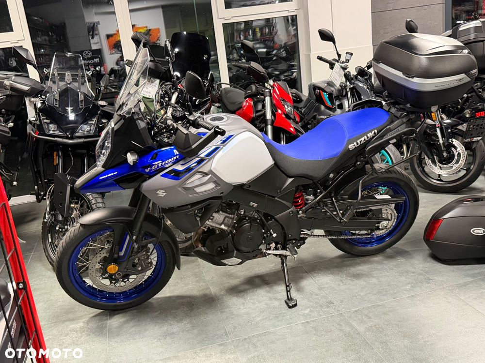 Suzuki V-STROM - 29