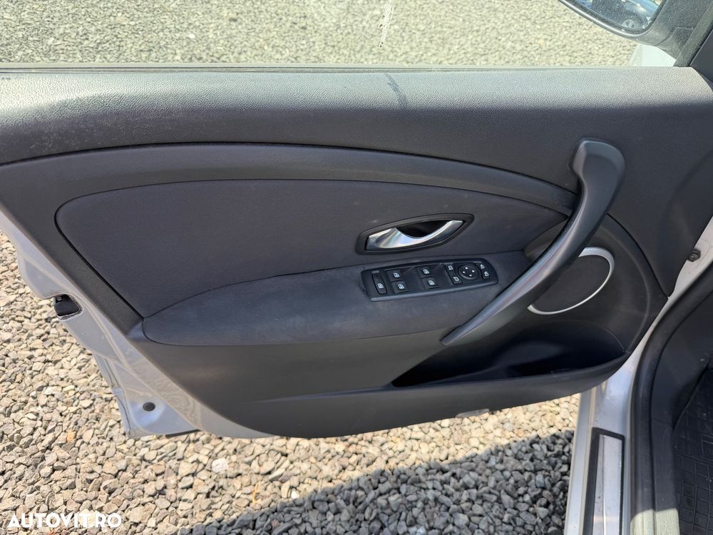 Renault Megane dCi 130 FAP Dynamique - 12