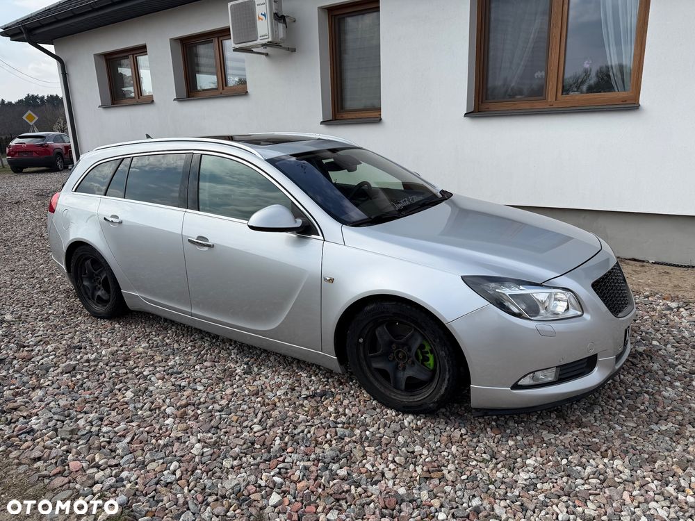 Opel Insignia 2.8 V6 Turbo 4x4 Cosmo - 2