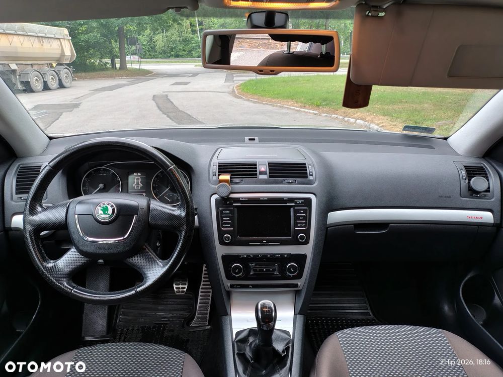 Skoda Octavia 1.8 TSI 4x4 Elegance - 4