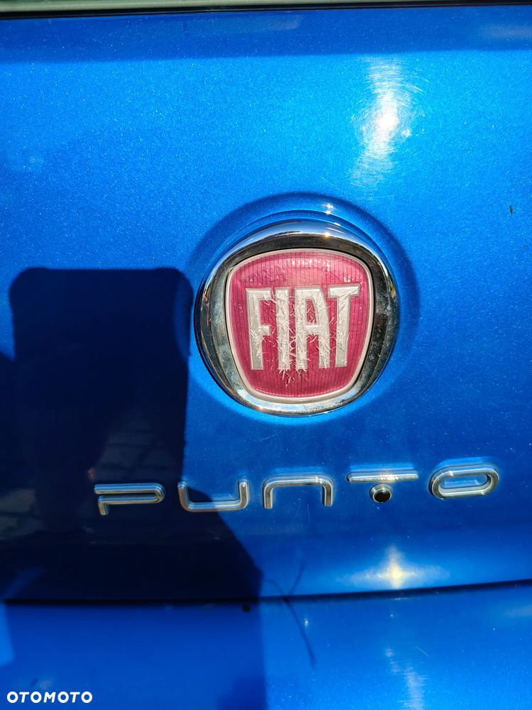 Fiat Punto Evo 1.4 8V Estiva Blue&Me - 24