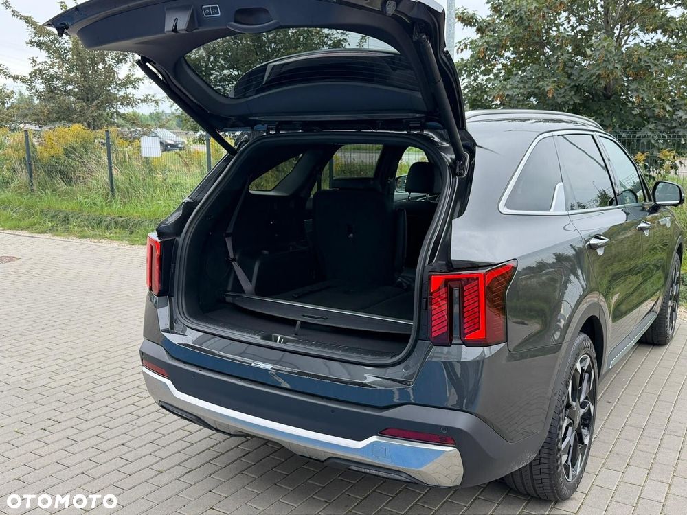 Kia Sorento - 7