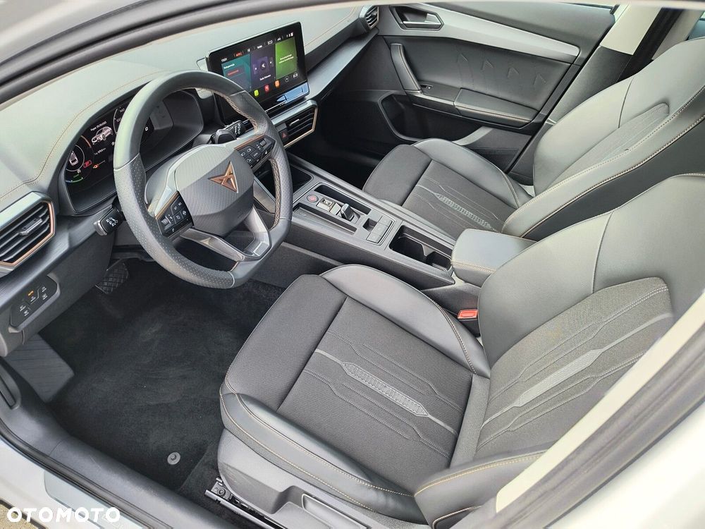 Cupra Formentor 1.4 e-Hybrid DSG - 9