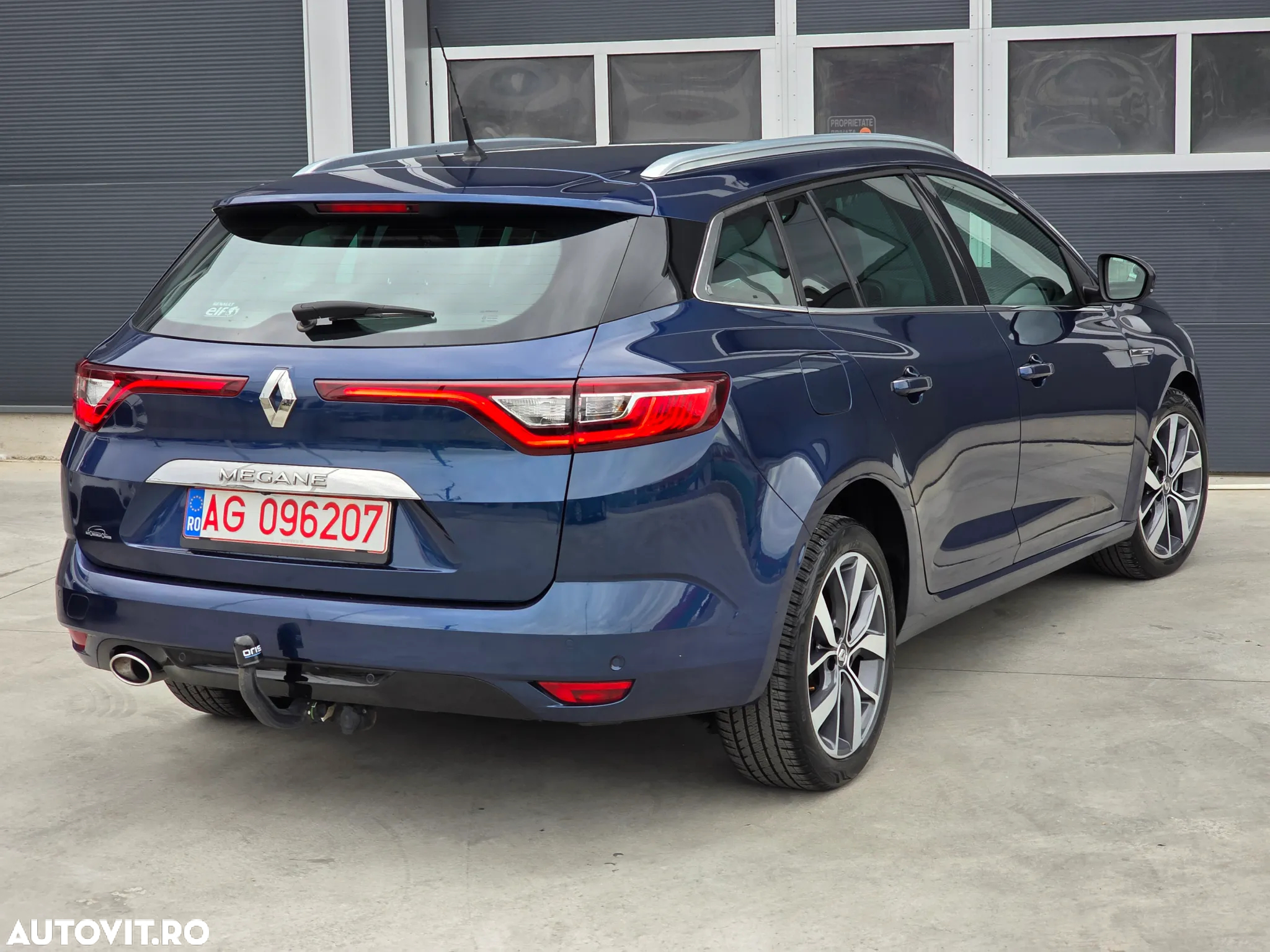 Renault Megane Grandtour dCi 110 FAP EDC BOSE Edition - 4