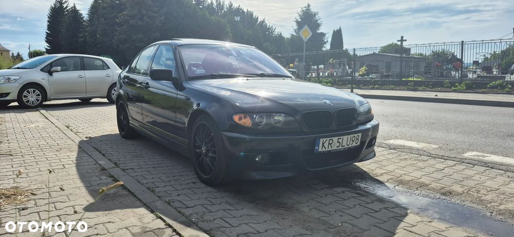 BMW Seria 3 330i - 3