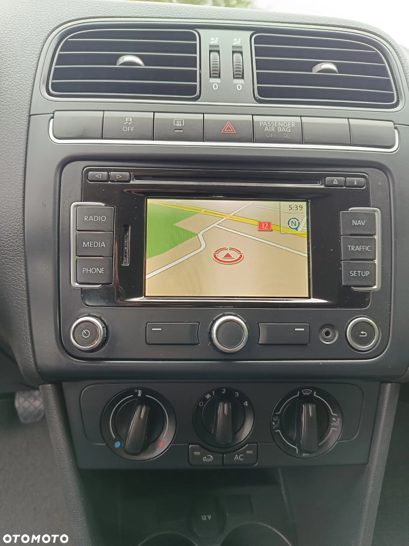 Volkswagen Polo - 12