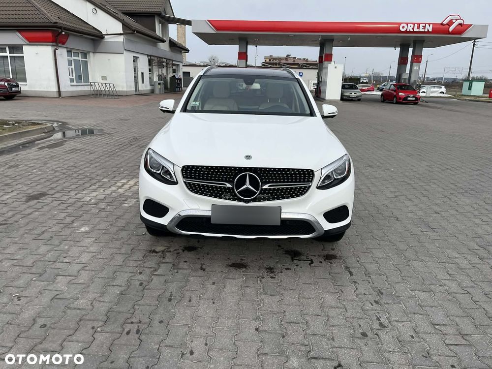 Mercedes-Benz GLC 300 4Matic 9G-TRONIC - 9