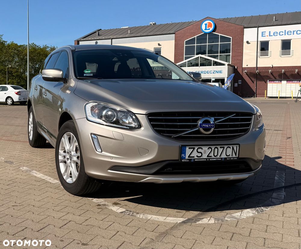 Volvo XC 60 D5 AWD Summum - 8
