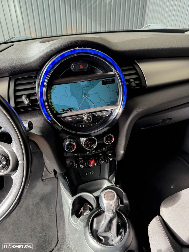 MINI 3 Portas Cooper - 12