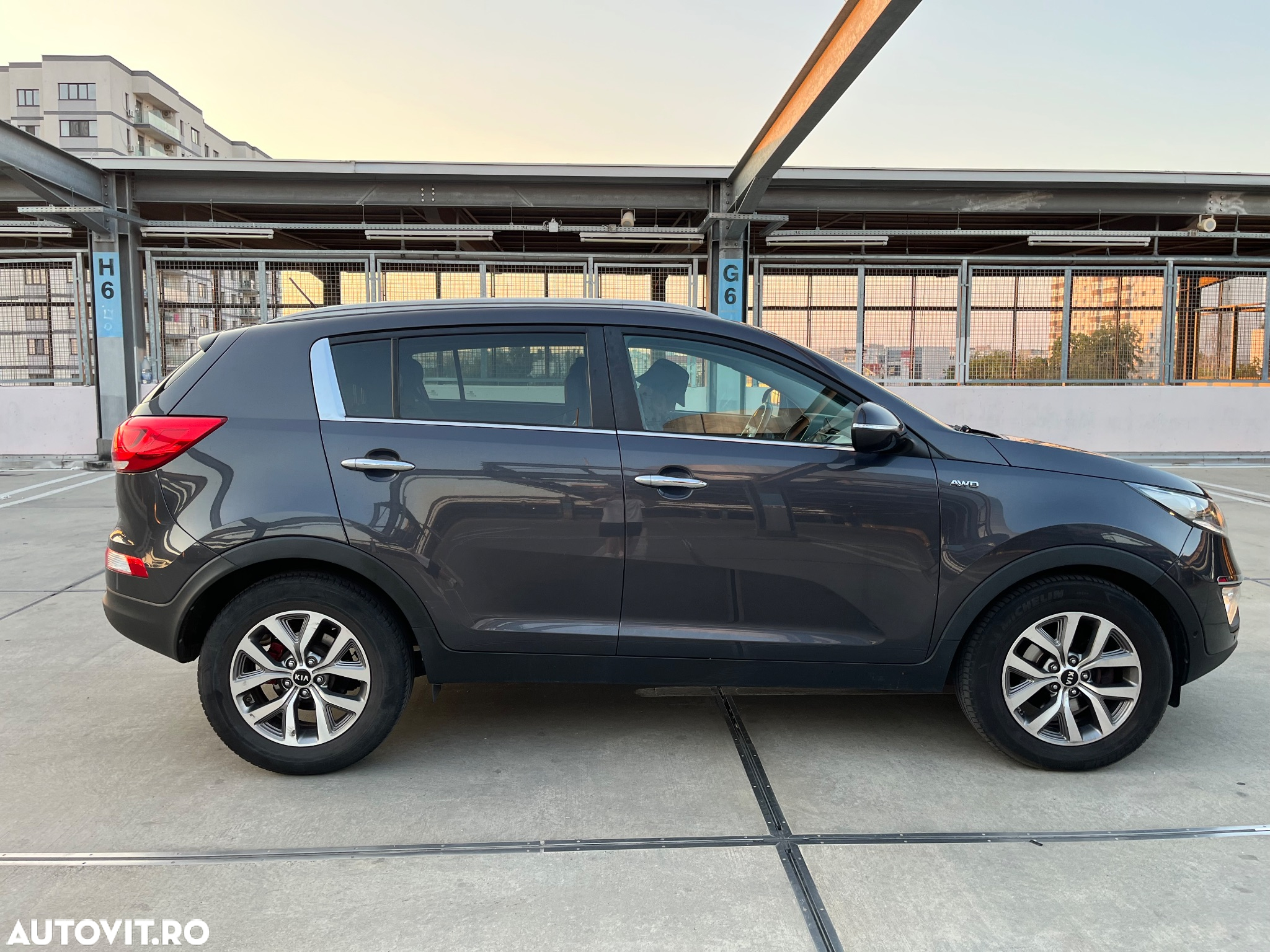 Kia Sportage 2.0 DSL MT 4x4 STYLE - 5