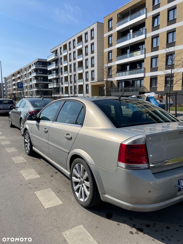 Opel Vectra 1.8 Cosmo Plus - 3