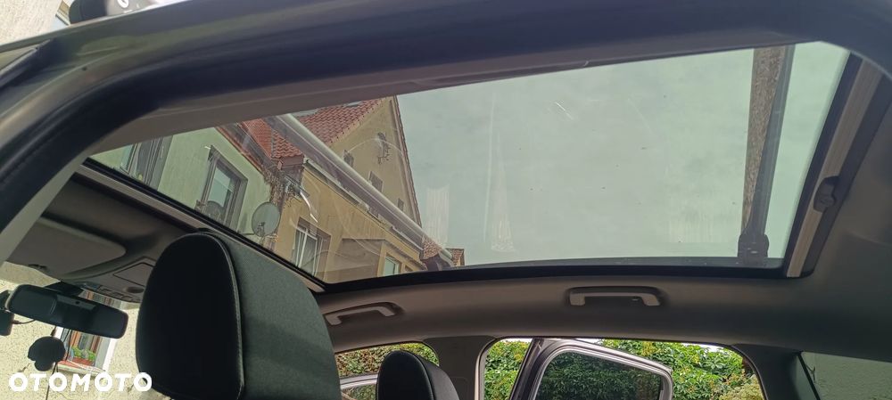 Ford Kuga 2.5 Titanium - 7
