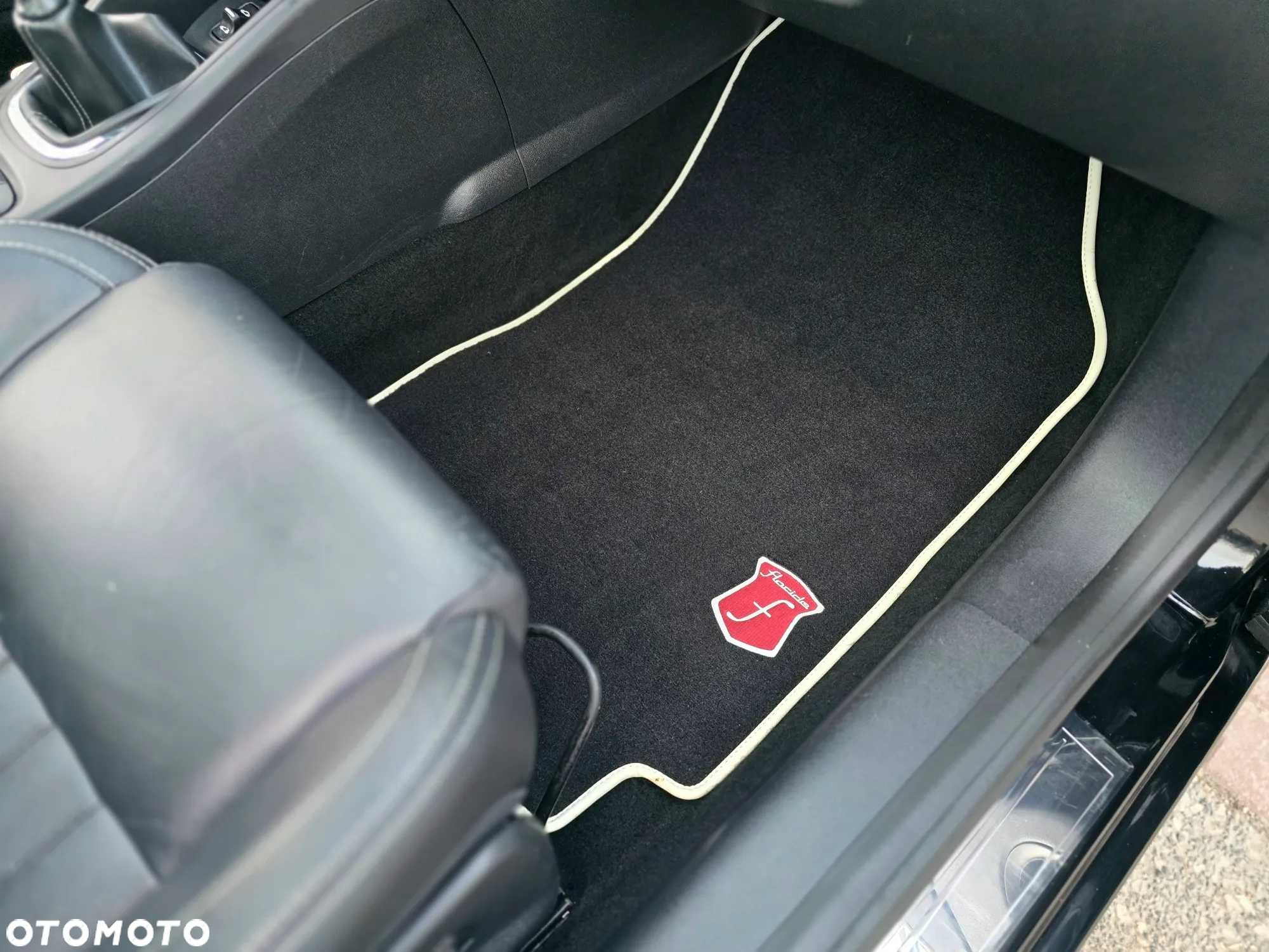 Renault Megane Energy TCe 130 Start & Stop Coupe-Cabriolet Floride Collection 2013 - 31