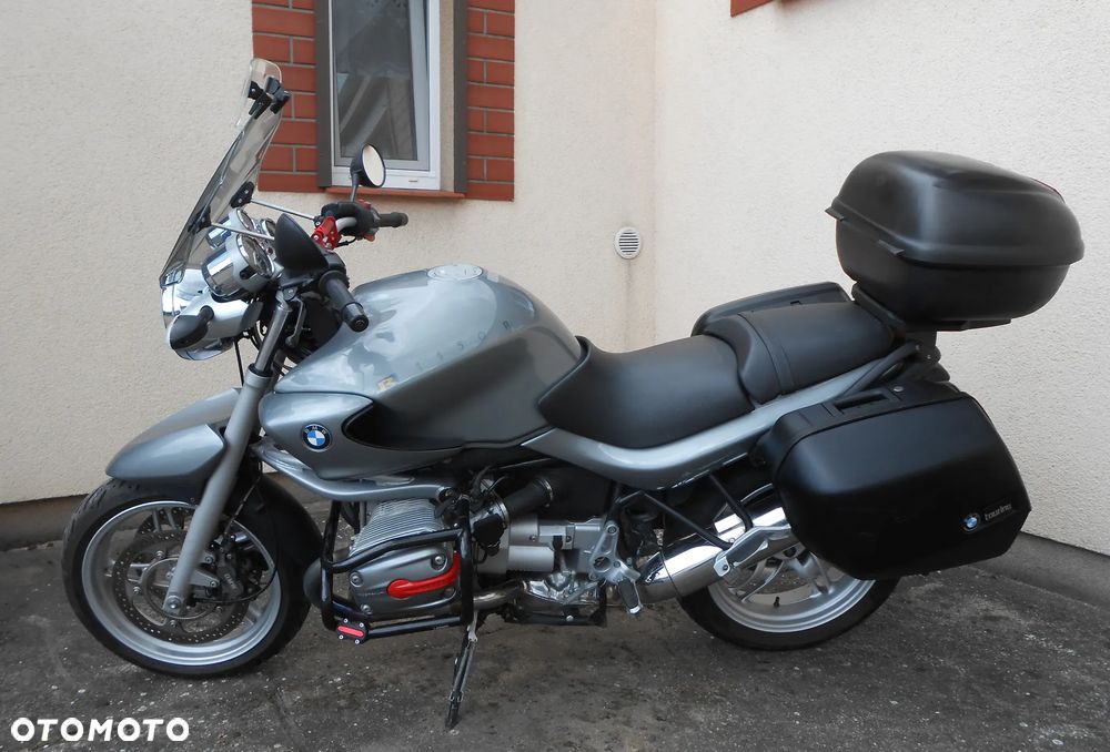 BMW R - 1
