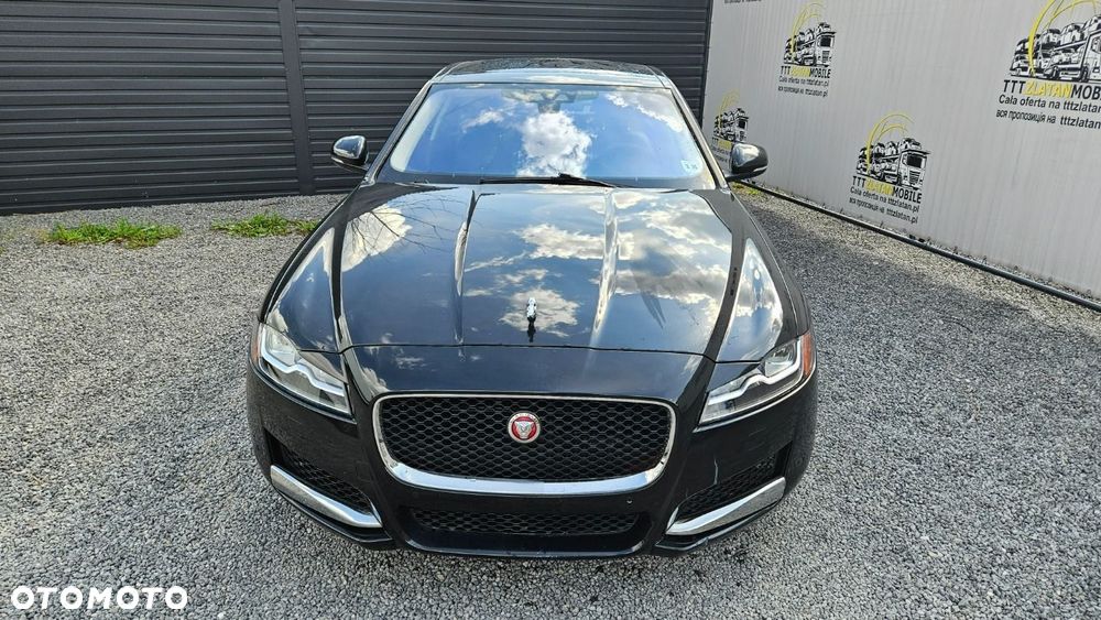 Jaguar XF - 7