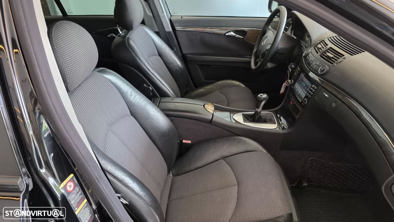 Mercedes-Benz E 220 CDi Avantgarde - 50