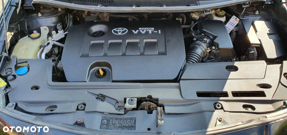 Toyota Auris 1.6 VVT-i Premium - 18