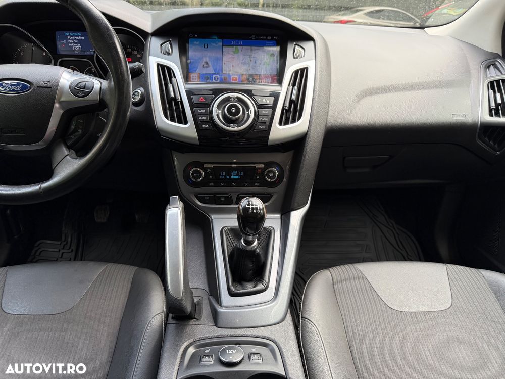 Ford Focus - 6