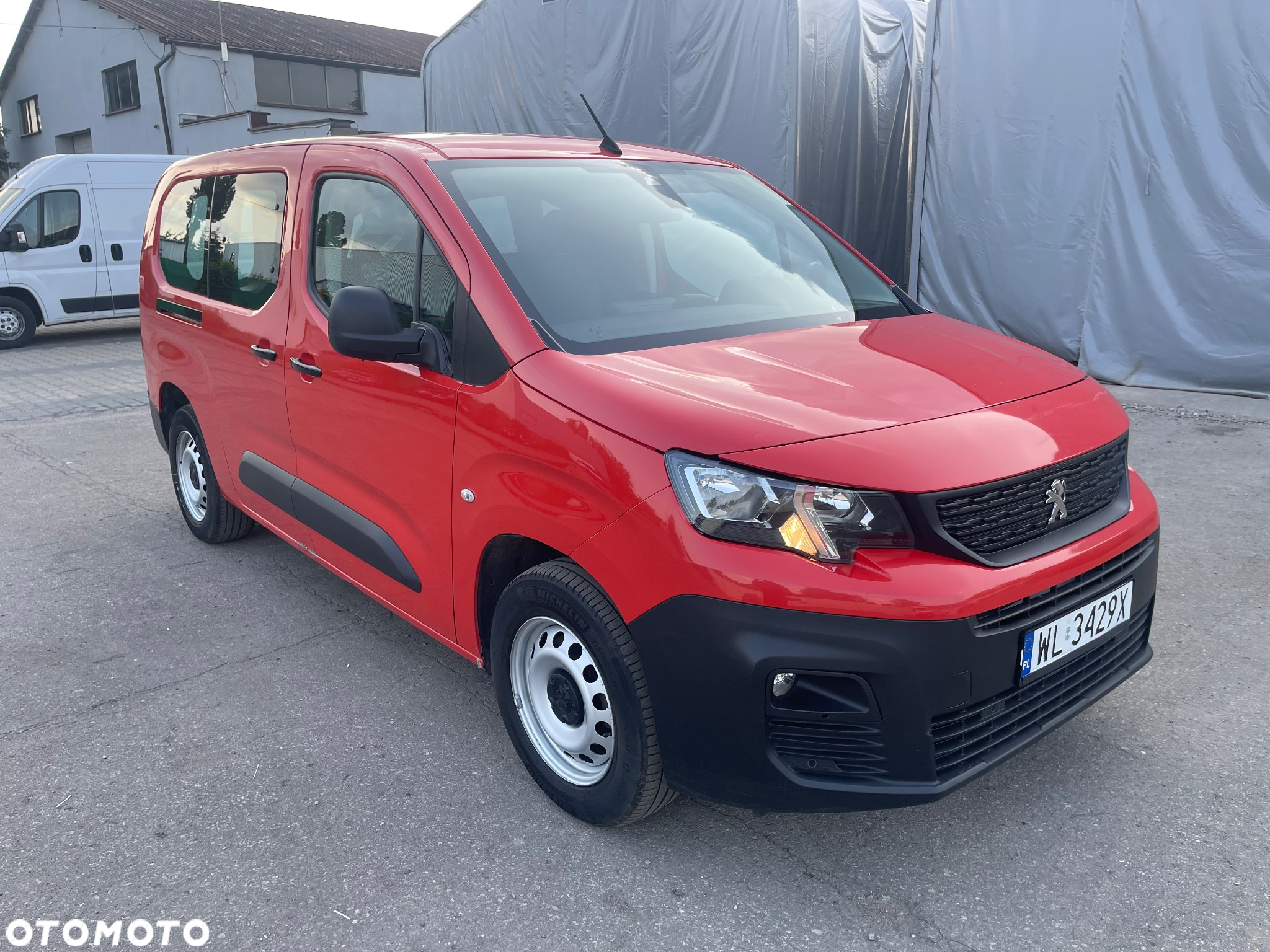 Peugeot Partner Long Automat 2x przesuwne drzwi Klimatyzacja PDC przód tył Po wymianie rozrządu - 4