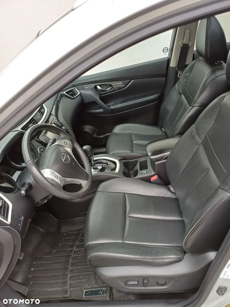 Nissan Rogue - 26