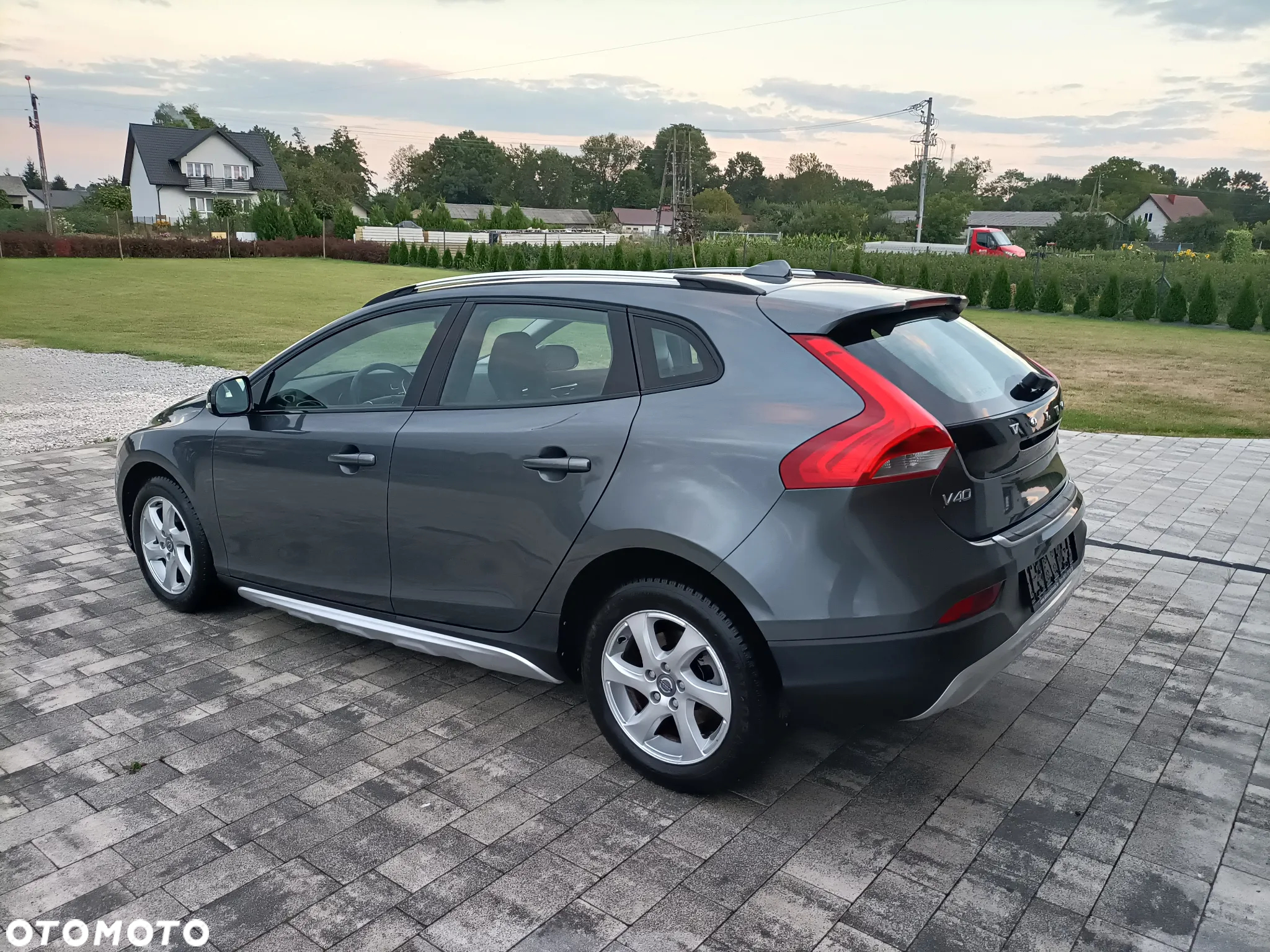 Volvo V40 D2 Momentum - 7