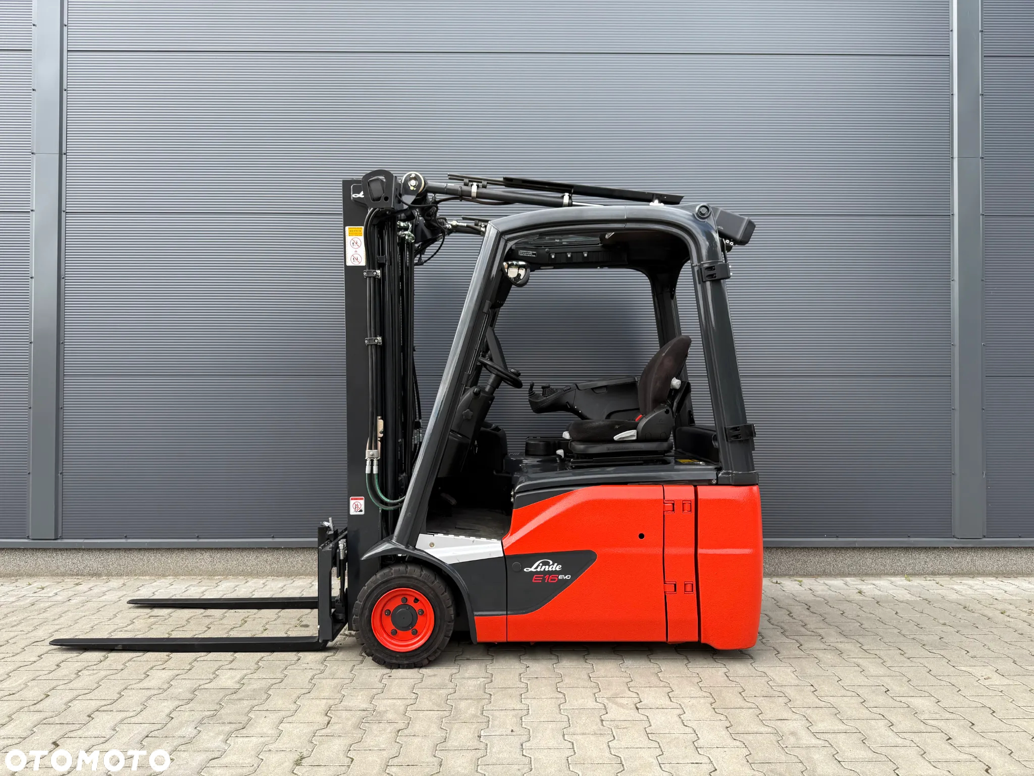 Linde E16-02 - 9