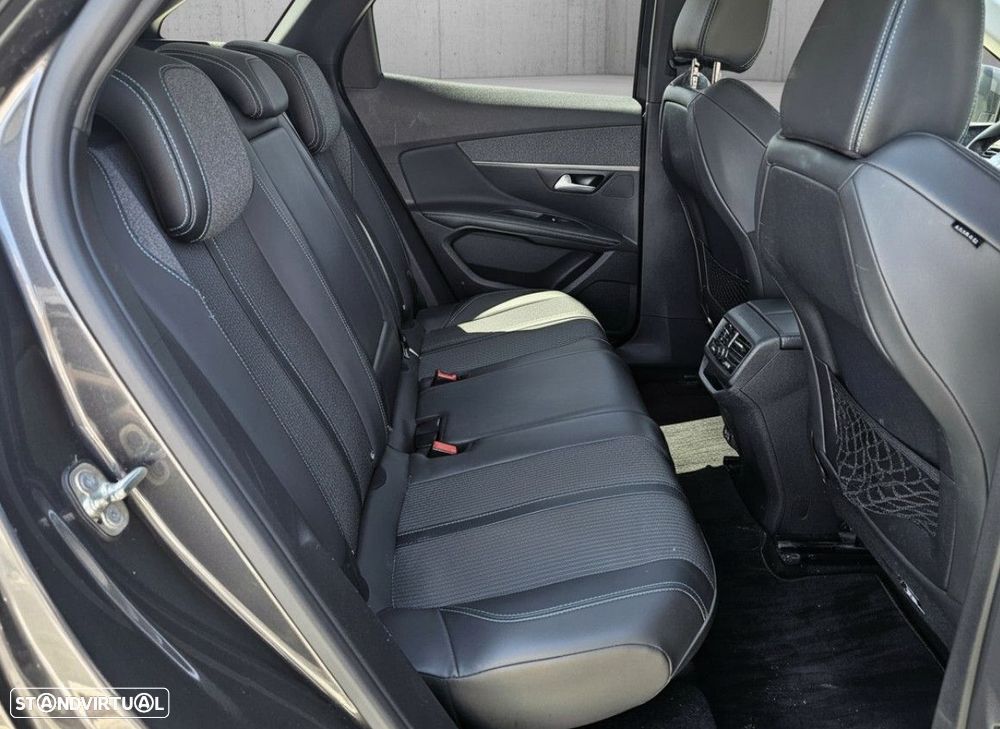 Peugeot 3008 1.5 BlueHDi Allure EAT8 - 9