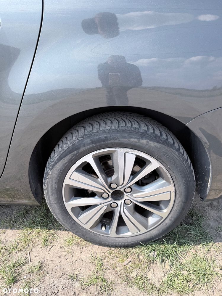 Citroën C4 Picasso e-HDi 115 ETG6 Exclusive - 25