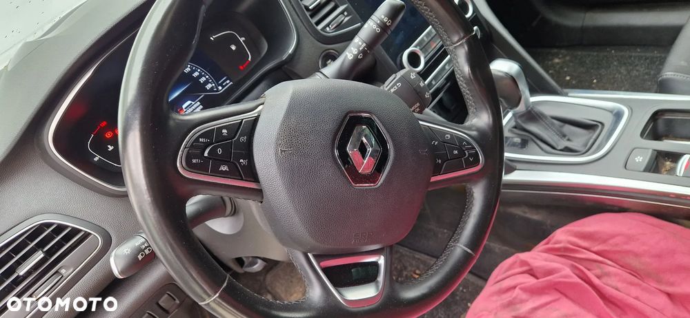 Renault Megane - 12