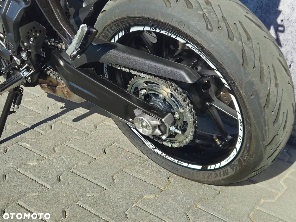 Yamaha MT - 18
