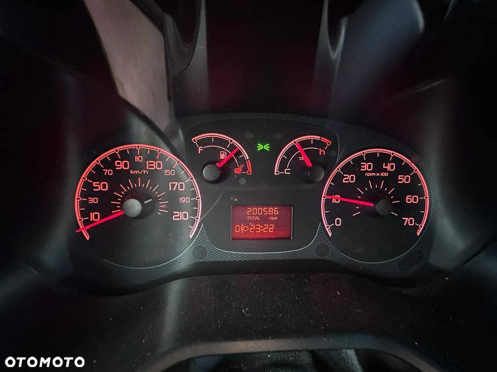 Fiat Doblo 1.4 16V Lounge - 30