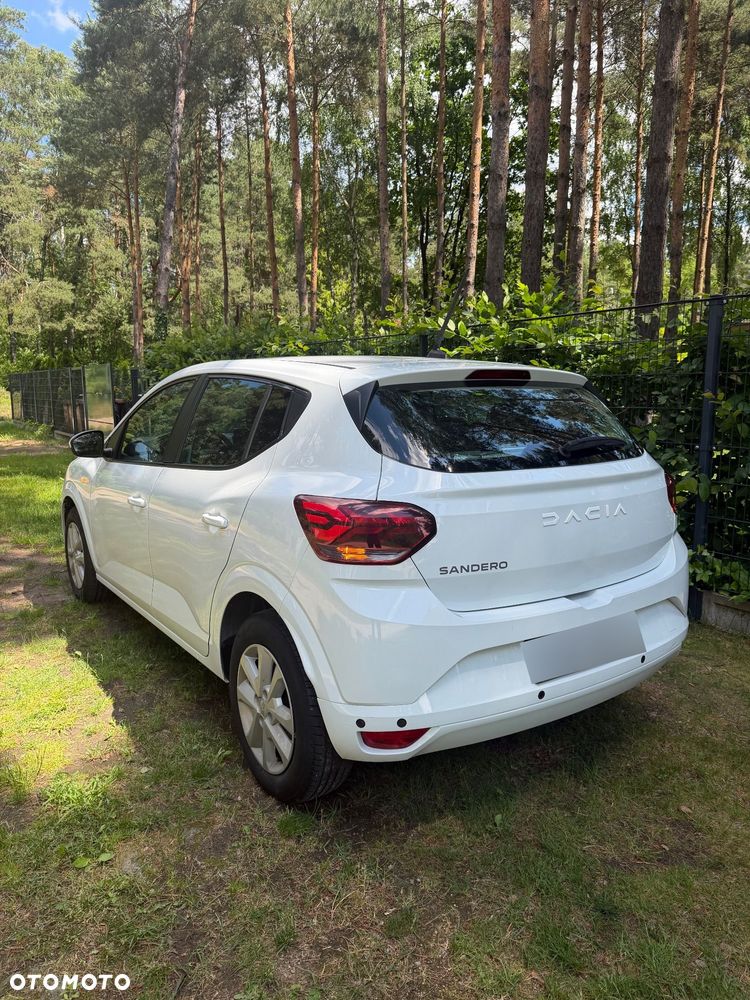 Dacia Sandero - 6