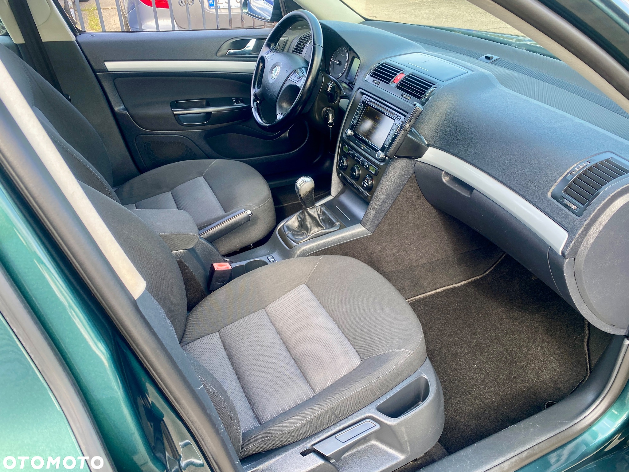 Skoda Octavia 2.0 TDI DPF Elegance - 34